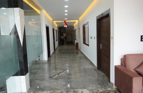 Sadabad Hotel | Green Sarovar Hotel & Restaurant
