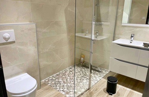 Longvic Casa | the GREEN'SPA - SPA - GARDEN - PRIVATE PARKING
