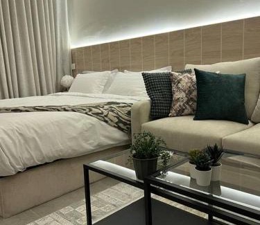 Al Izdihar Apartamento | Green Stylish Studio -Self Entry