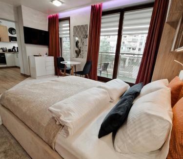 Krzyki Apartamento | Green Terrace Centrum Apartment - Dworzec Główny 850m