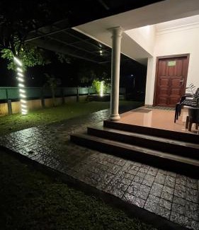 Kanjirappally Casa | “Green Thumb Farm Stay”