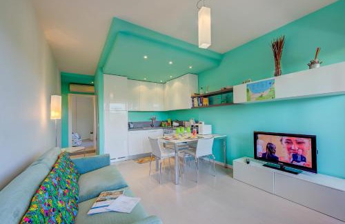 Rivoltella Apartamento | Green Tiffany Apartment - Happy Rentals