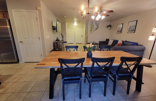 Green Valley Casa | Green Valley Home · Dauz Experts GV- Family Home 4Bed/2Bath
