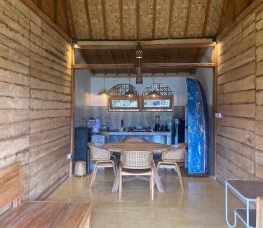 Sidemen Casa | Green vanilla kabin