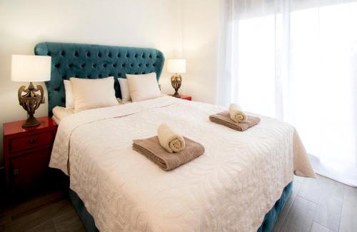 Caleta de Fuste Apartamento | Green View Luxury appartment in new complex Pueblo Majorero next to golf course 5 min walk from the Beach and Atlantico Shopping Centre in Caleta de Fuste Next to Cassino and Elba Sara Hotel 2 bedrooms 2 bathrooms huge terace!