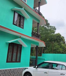 Kumily Casa | Green Wood Castle Thekkady