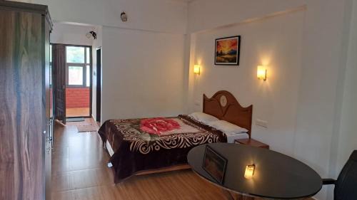 Kumily Casa | Green Wood Castle Thekkady