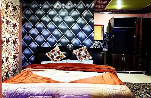 Srinagar Casa | GREEN WOODS PAYING GUEST HOUSE