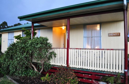 Strahan Casa | GreenGate Cottages
