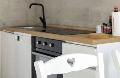 Acquabella Apartamento | GreenHeaven Luxe in Classic Area
