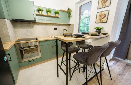 Corvin negyed Apartamento | Greenland Family Premium Central Apartment