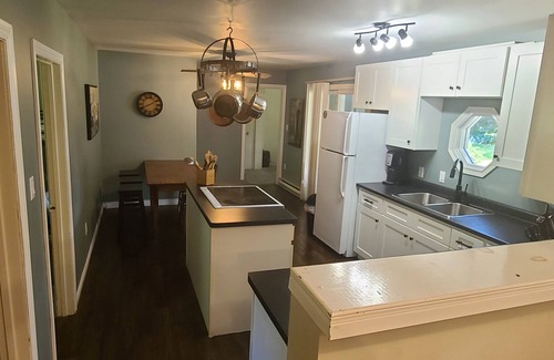 Zurich Cabaña | Greenlodge Cottage - Grand Bend, Ontario, Canadá