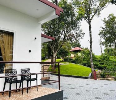 Elappara Villa | GREENSHORE 4BHK Villa Vagamon