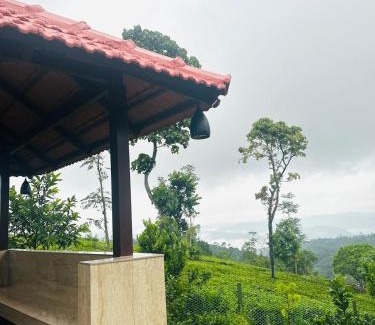 Elappara Villa | GREENSHORE 4BHK Villa Vagamon