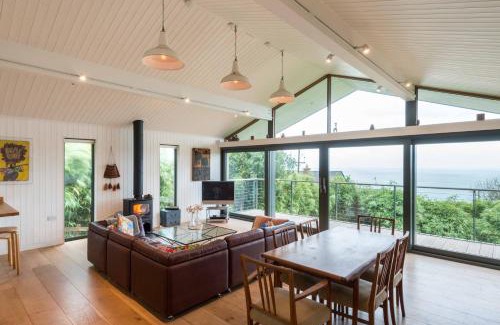Pembroke Casa | Greenshutters PembrokeshireBeachHouse