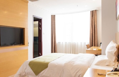 Nanhai Hotel | GreenTree Alliance Foshan Nanhai Pingzhou Yuqi Street Hotel