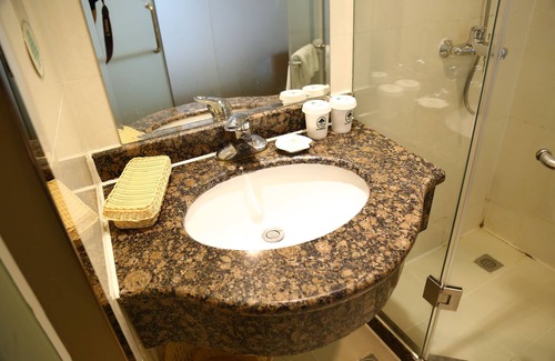 Panjiayuan Hotel | GreenTree Inn Beijing Guangmingqiao Express Apartment Hotel