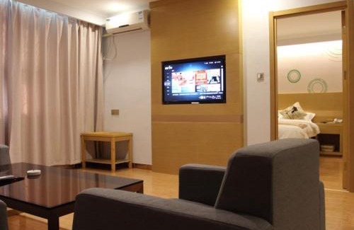 Xiuning County Hotel | GreenTree Inn Huangshan Xiuning County Qiyun Mountain Business Hotel