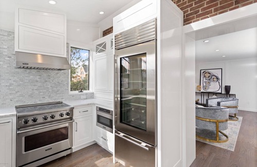 Greenwich Condominio | Greenwich proper - NYC style, Hotel alternative walk to Greenwich Ave.