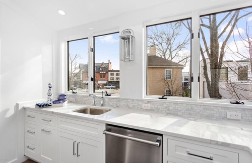 Greenwich Condominio | Greenwich proper - NYC style, Hotel alternative walk to Greenwich Ave.