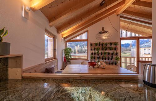 Vodo Cadore Apartamento | GreenWood Chalet - Spacious Alpine Retreat with Mountain Views