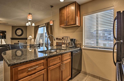Englewood Condominio | ¡NUEVO! Cozy Condo w / 2 Suites en Denver Tech Center!
