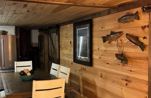Tumbling Shoals Casa | Greers Ferry Lake Getaway