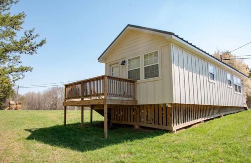 Altamont Cabaña | Greeter Falls Lodge Cottage #7