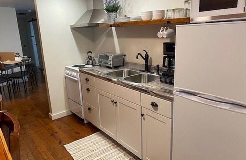 Altamont Casa | Greeter Falls Lodge Suite 4
