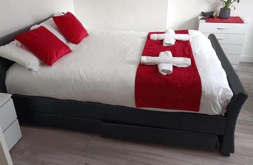 Custom House Casa | Gresham House - London Excel
