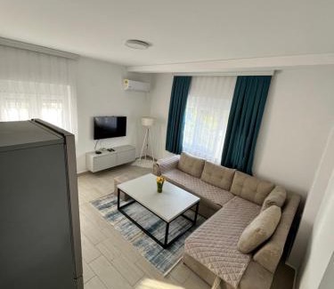 Gevgelija Apartamento | Grey Apartment