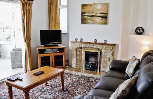 Pentraeth Casa | Grey Cottage