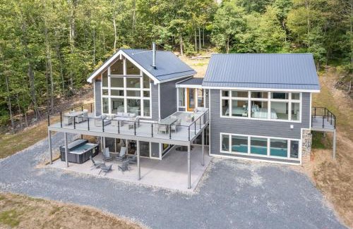 McHenry Casa | Grey Haven