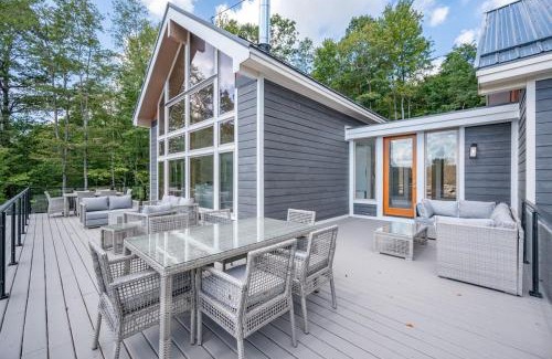 McHenry Casa | Grey Haven
