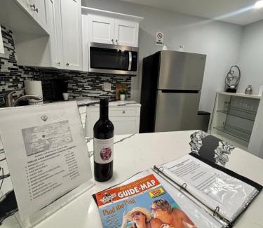 Tampa Apartamento | Grey Novo Studio + free-parking&wifi