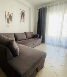 Tirana Apartamento | Grey Opal Apartment