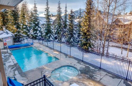 Upper Village Casa | Greystone Lodge 320 Ski-in Out