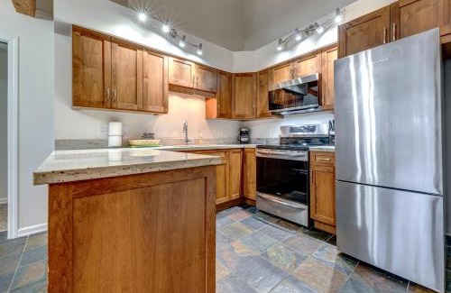 Upper Village Casa | Greystone Lodge 413 - Largest