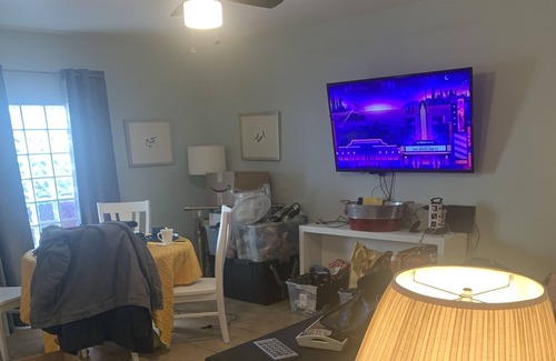 Canyon Gate Apartamento | Grimely Gaslight