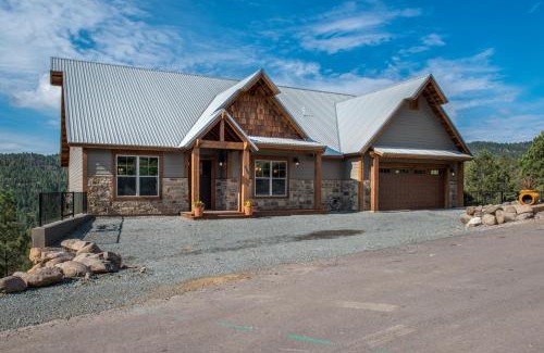Ruidoso Casa | Grindstone Lake Lodge