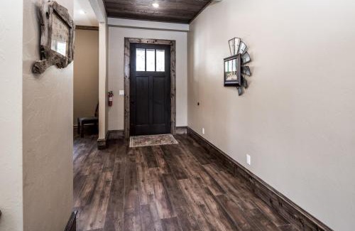 Ruidoso Casa | Grindstone Lake Lodge