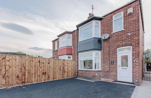 Redcar Casa | Grinkle Lodge - 3 bedroom home in Redcar