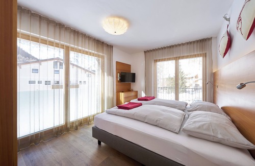 Ravaisch Cabina | Grischuna Mountain Lodge