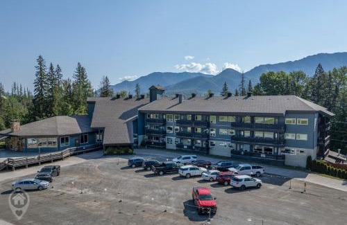 East Kootenay Apartamento | Griz Inn by StayIn