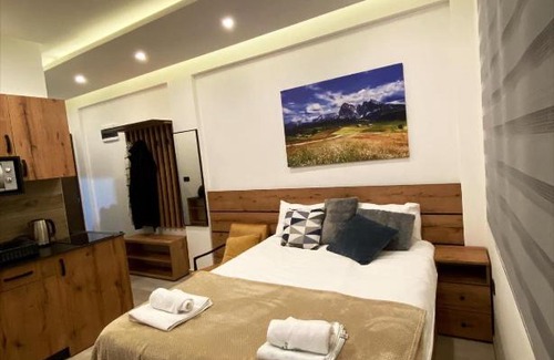 Lisina Apartamento | Grizzly Milmari