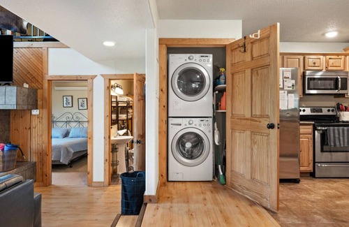 Lead Apartamento | Grizzly Trail Lodge Executive Retreat