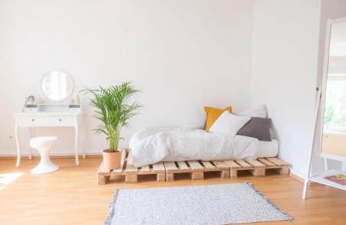 Erfurt Apartamento | Große 3 Zimmer Wohnung mit Netflix in zentraler Lage