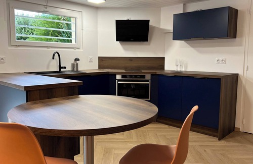 Clohars-Carnoet Apartamento | Große Renovierte 2-zimmerwohnung mit Terrasse, 200m vom Strand Entfernt
