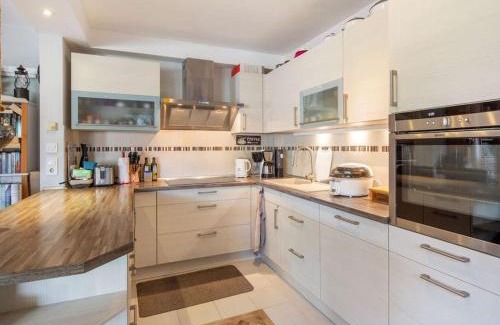 Großenheidorn Apartamento | Große Wohnküche, Terrasse, Schlafzimmer am Steinhuder Meer, WLAN, Parkplatz, Fußbodenheizung, 70qm
