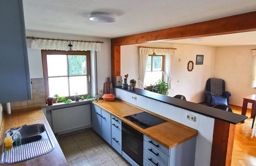 Unterallgau Casa | Großes Ländliches Haus mit Garten und Malerischem Ausblick, Beste Lage im Allgäu